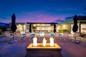 Polo Villas Tres Putting Green Bocce Three Villas Sleeps 44 AvantStay